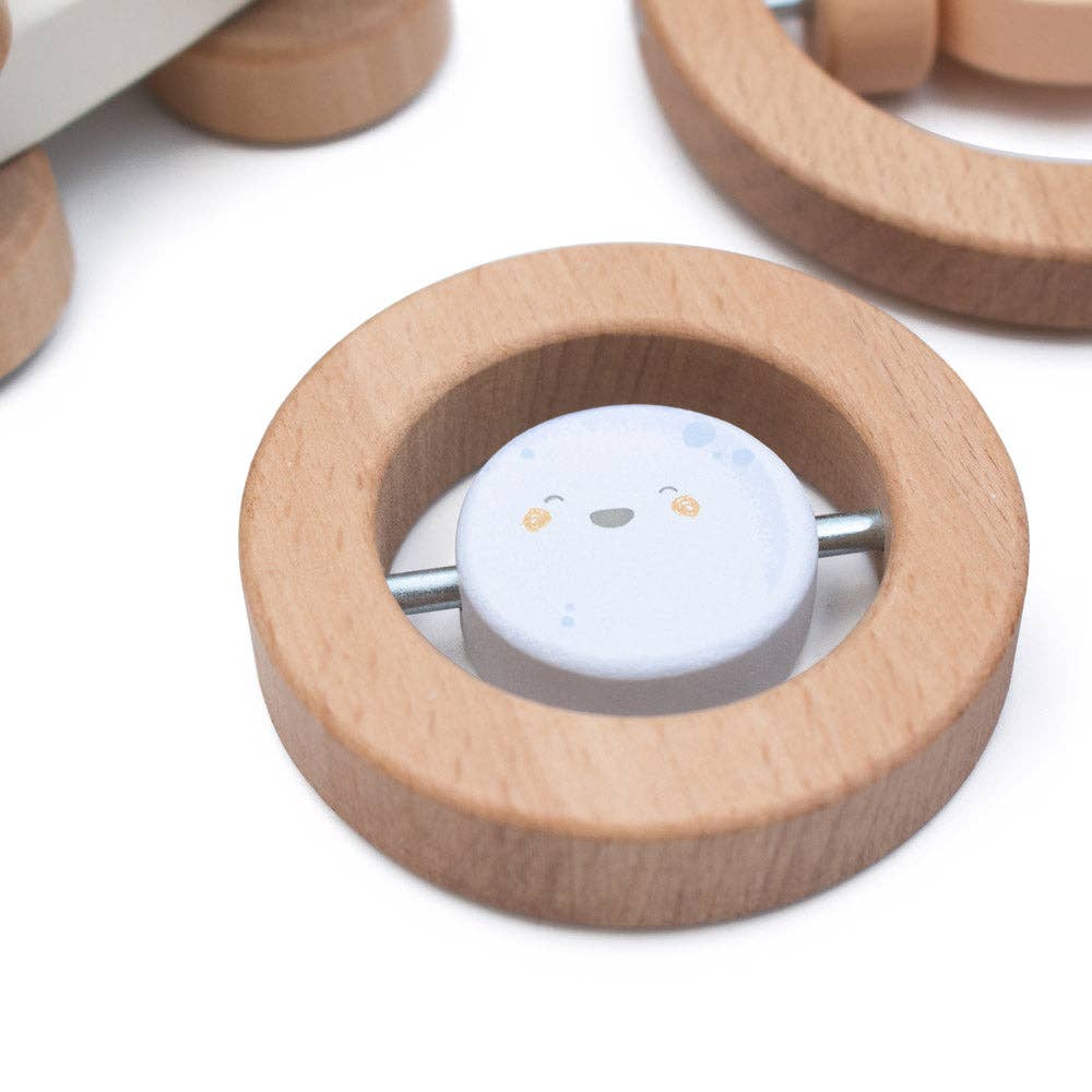 Wooden Baby Gift Set – Montessori Newborn Toy Set